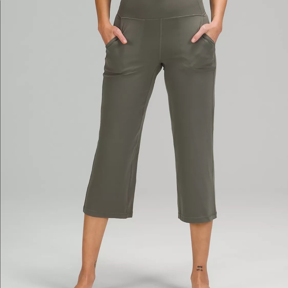 Lululemon Align Wide Leg Crop in Grey Sage
